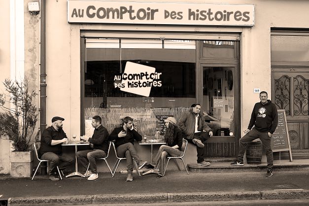 au_comptoir_terrasse